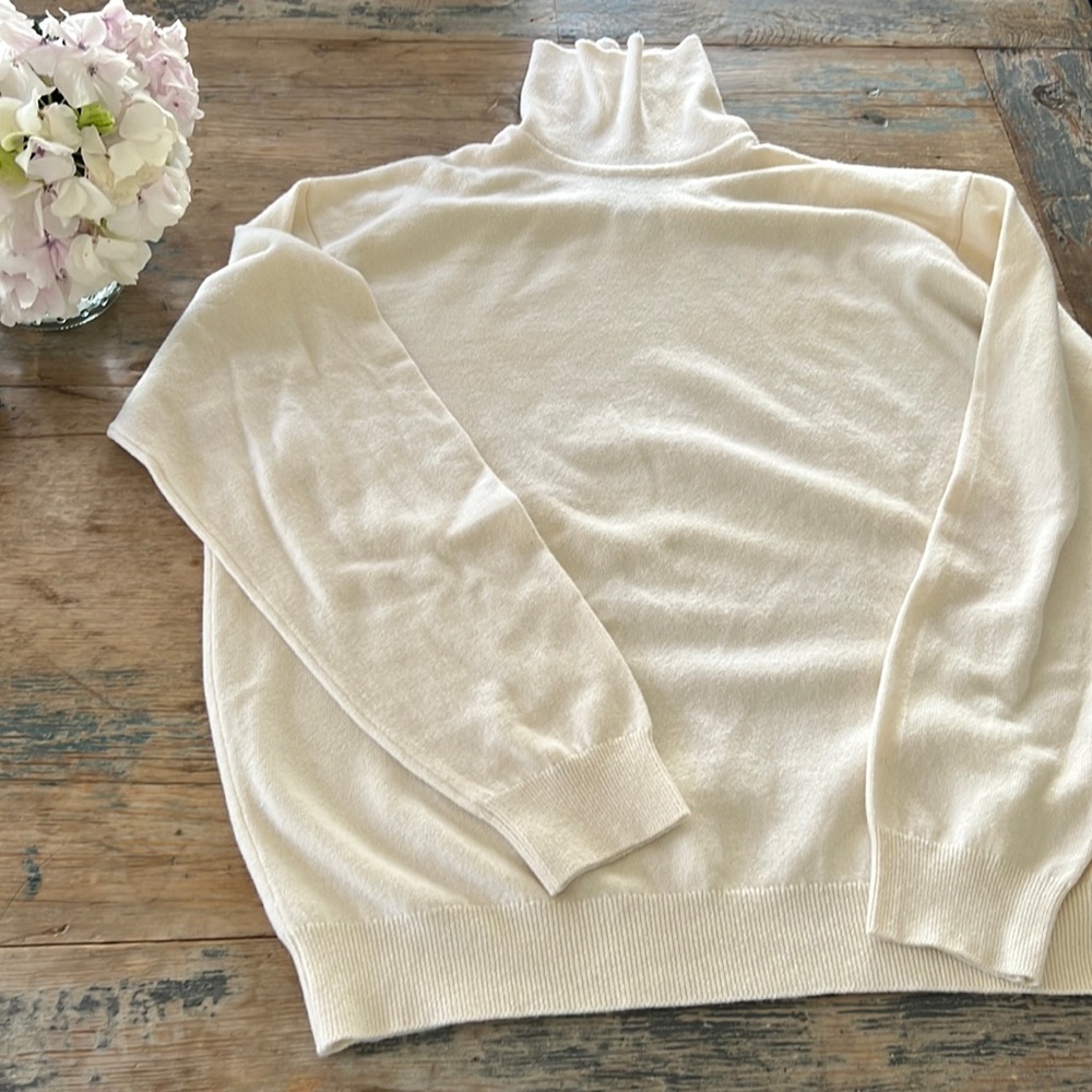 Neiman Marcus sweater